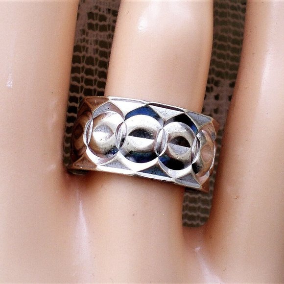 Vintage Designer Solid 9CT 9K White Gold Wide Wedding RING BAND size 5.5-5.75 - Picture 2 of 8